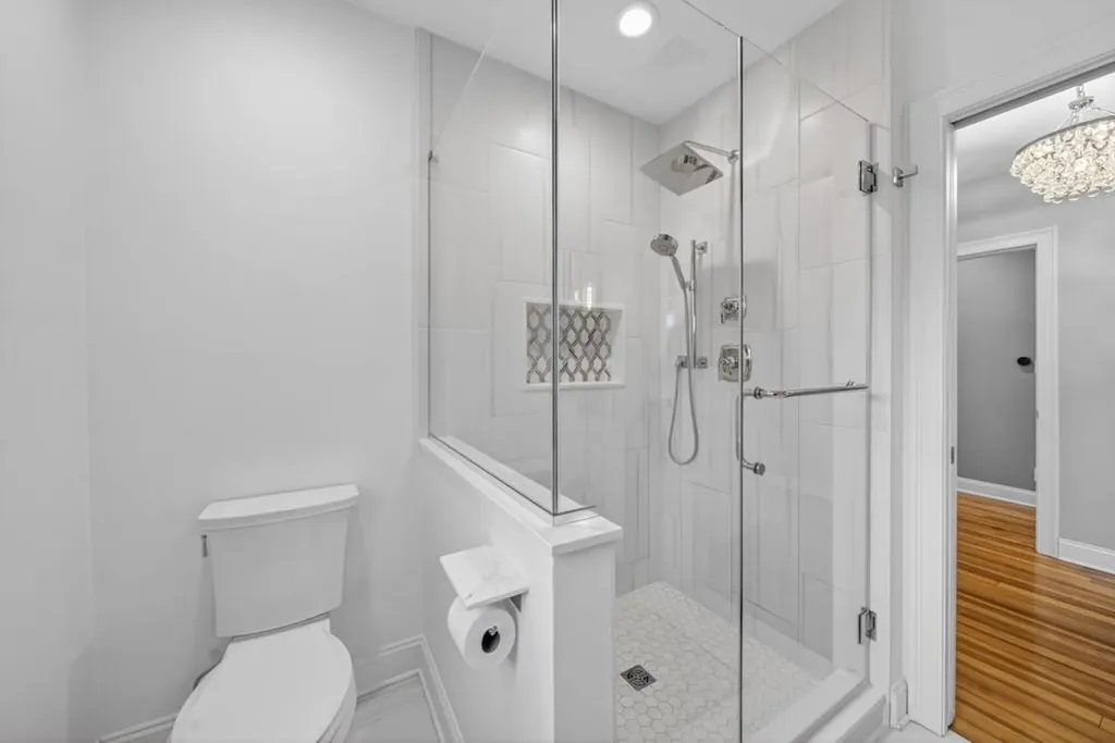 42 Windsor Street Jamestown RI 02835