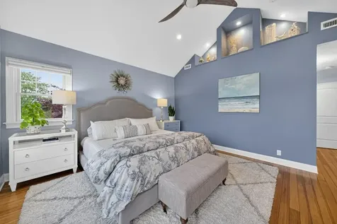 42 Windsor Street Jamestown RI 02835