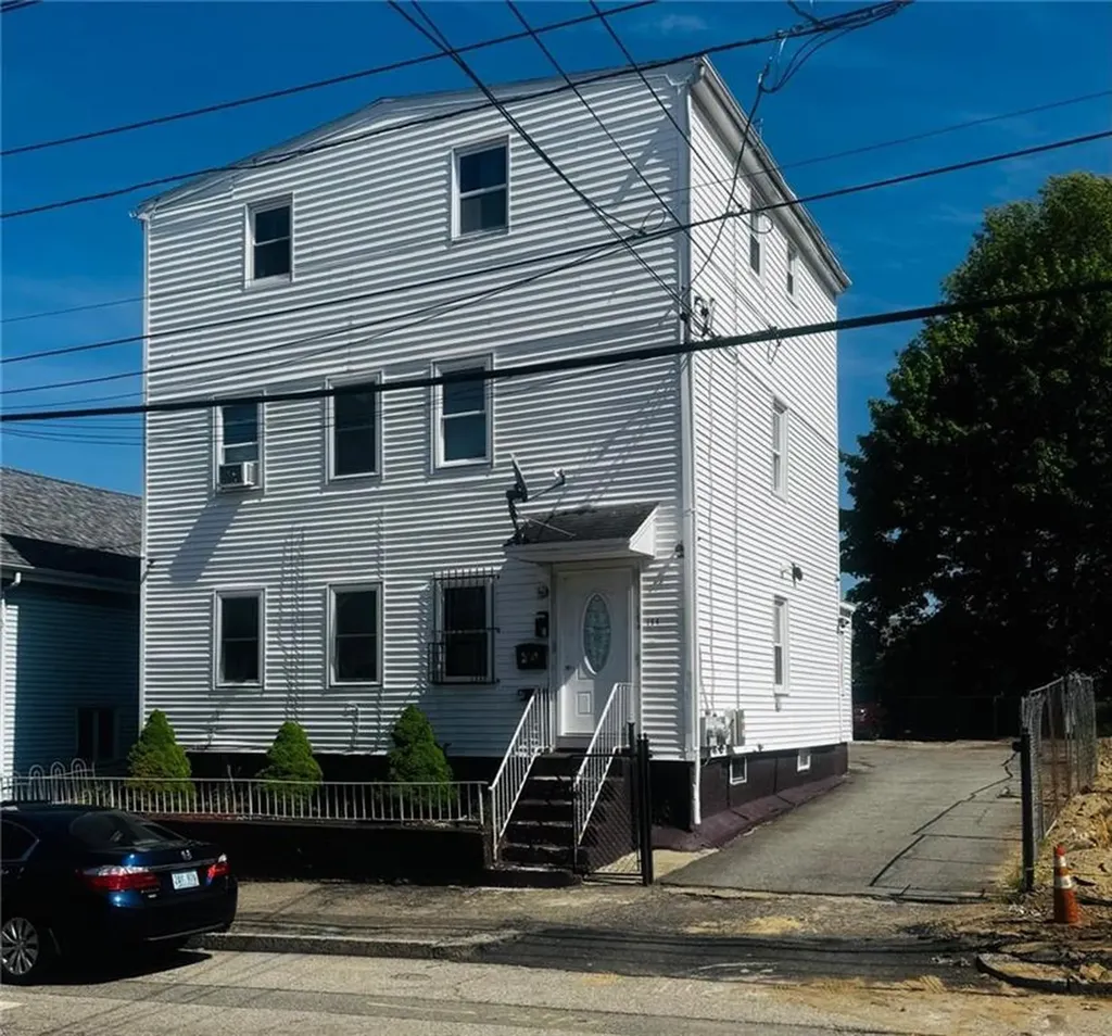 194 Pavilion Avenue Providence RI 02905