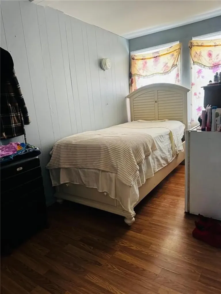 194 Pavilion Avenue Providence RI 02905