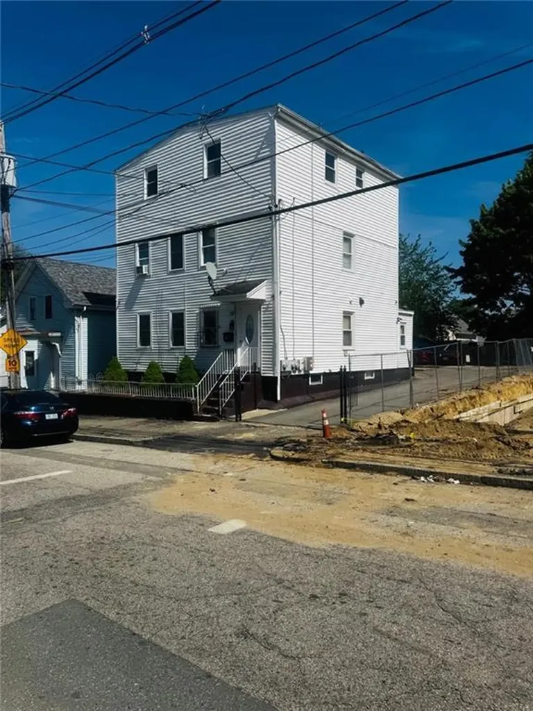 194 Pavilion Avenue Providence RI 02905