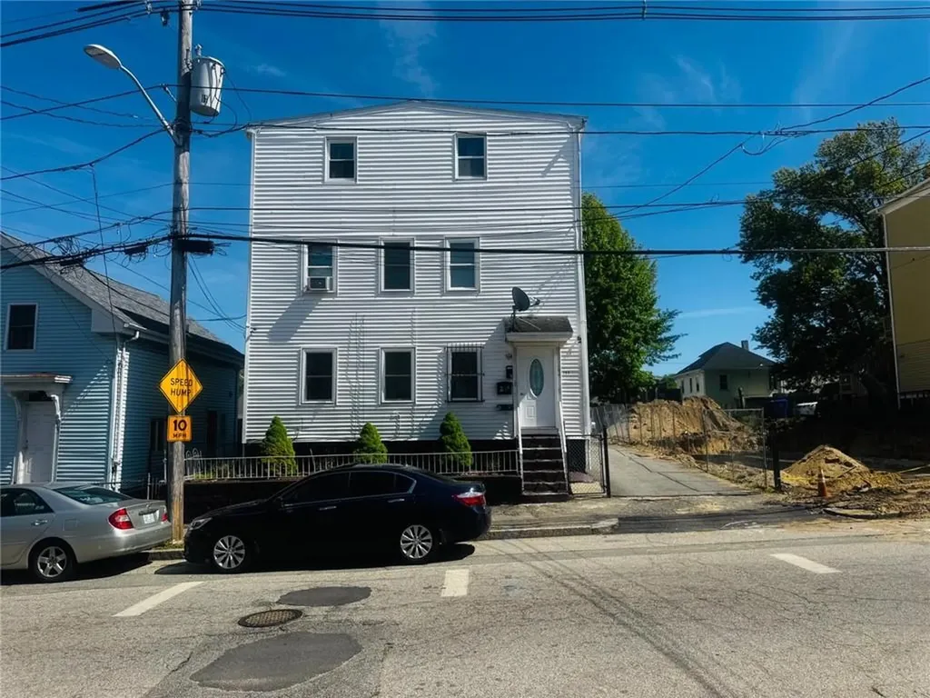 194 Pavilion Avenue Providence RI 02905