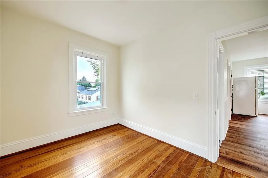 137 Hunts Avenue Pawtucket RI 02861