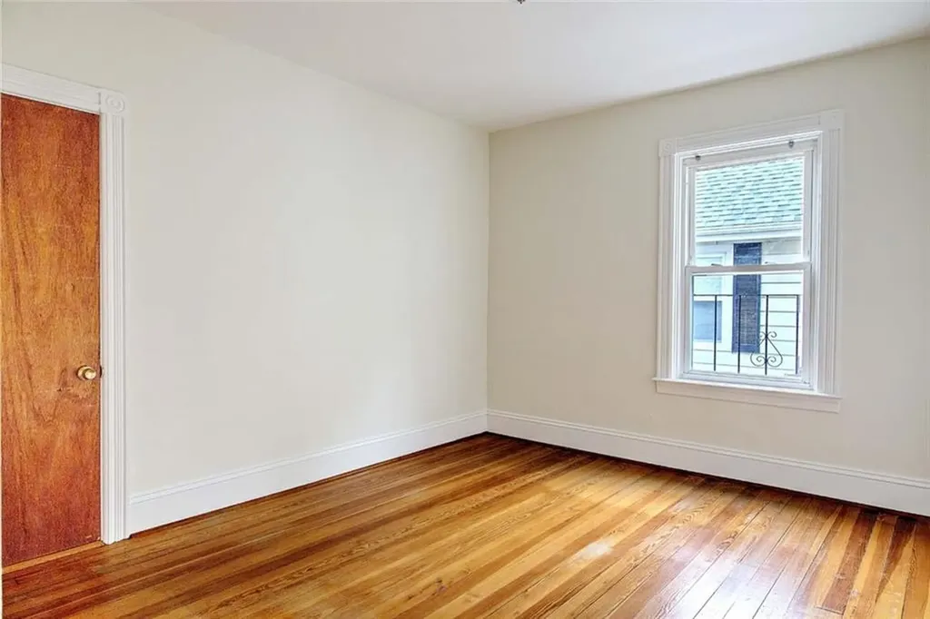 137 Hunts Avenue Pawtucket RI 02861