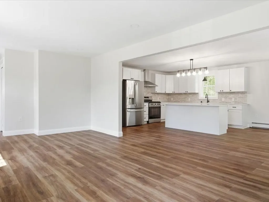 90 Ashaway Road Westerly RI 02891