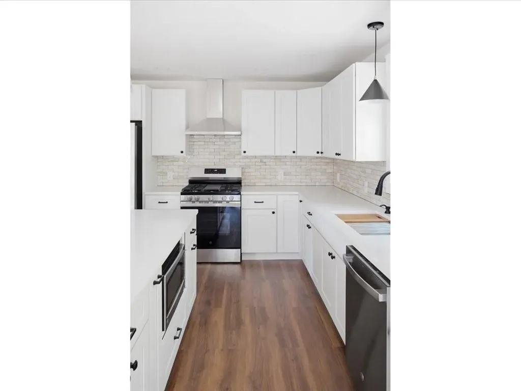 90 Ashaway Road Westerly RI 02891