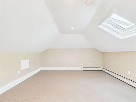 11 Hall Avenue Warren RI 02885