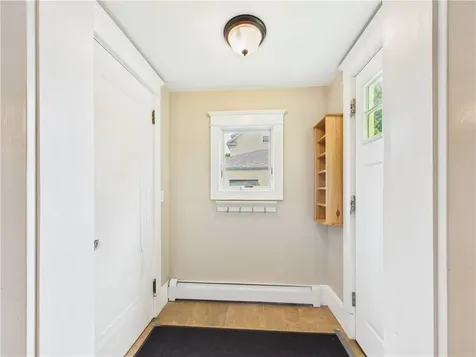 11 Hall Avenue Warren RI 02885
