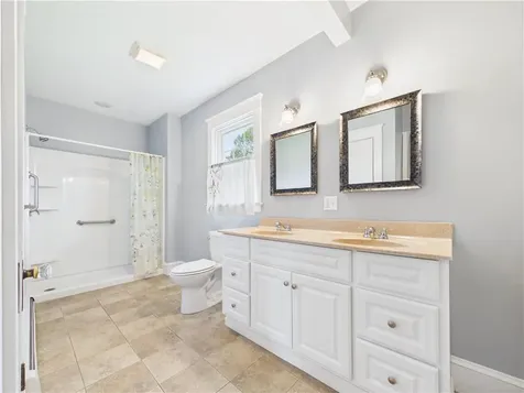 11 Hall Avenue Warren RI 02885
