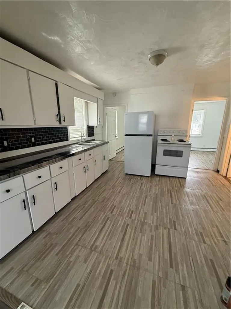 98 Northrup Avenue Providence RI 02904