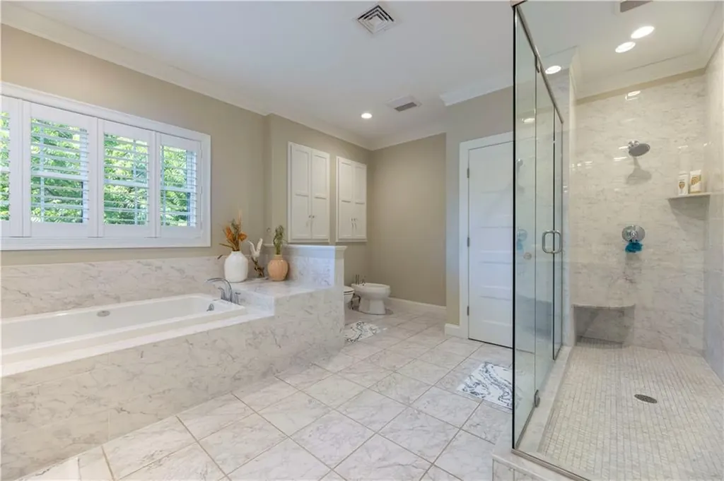 32 Ocean Avenue North Kingstown RI 02852