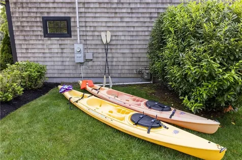 32 Ocean Avenue North Kingstown RI 02852