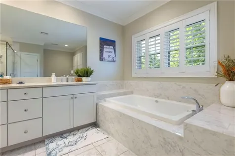 32 Ocean Avenue North Kingstown RI 02852