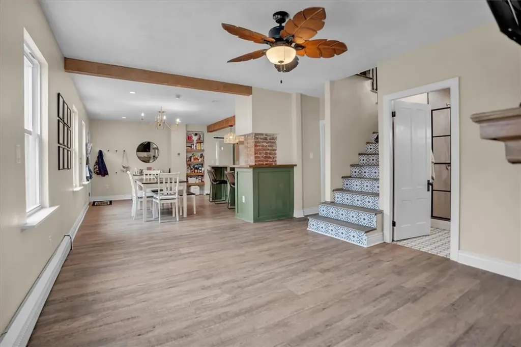 20 Barney Street Warren RI 02885