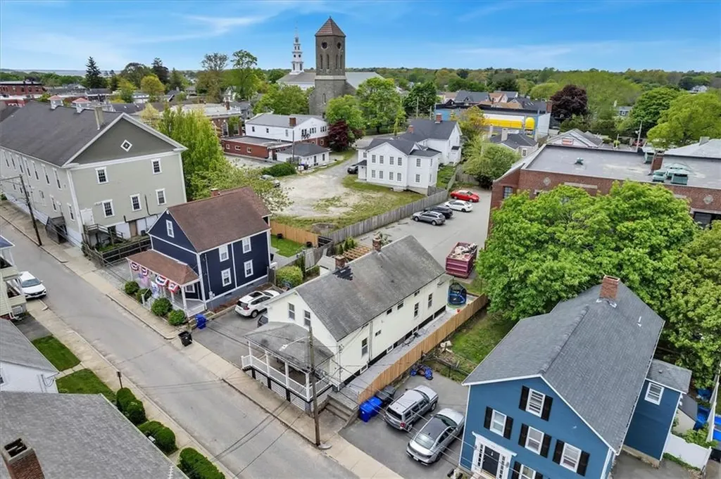 20 Barney Street Warren RI 02885