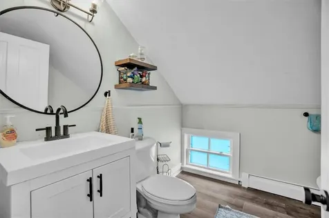 20 Barney Street Warren RI 02885