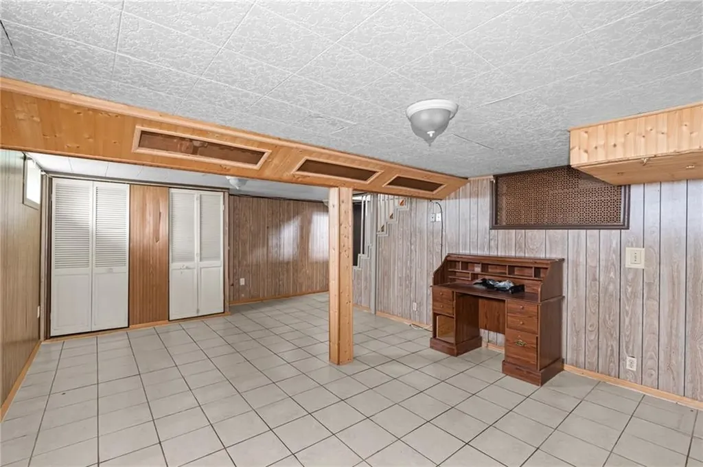 79 Arcadia Avenue Cranston RI 02910