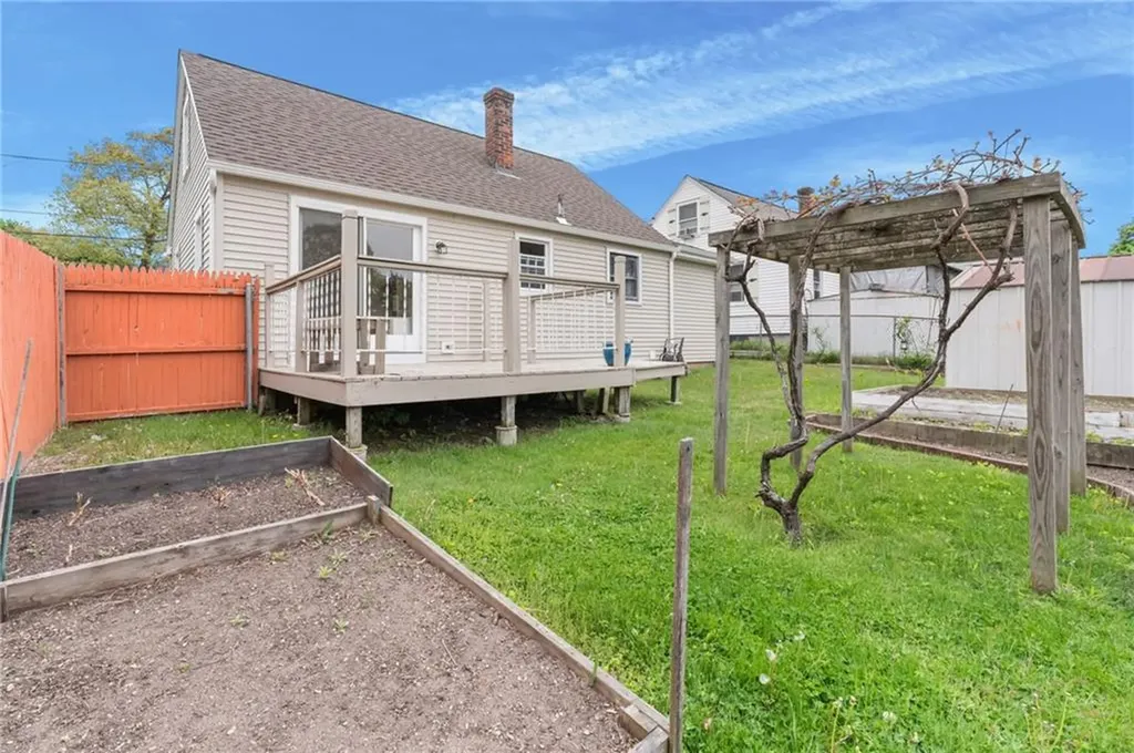 79 Arcadia Avenue Cranston RI 02910
