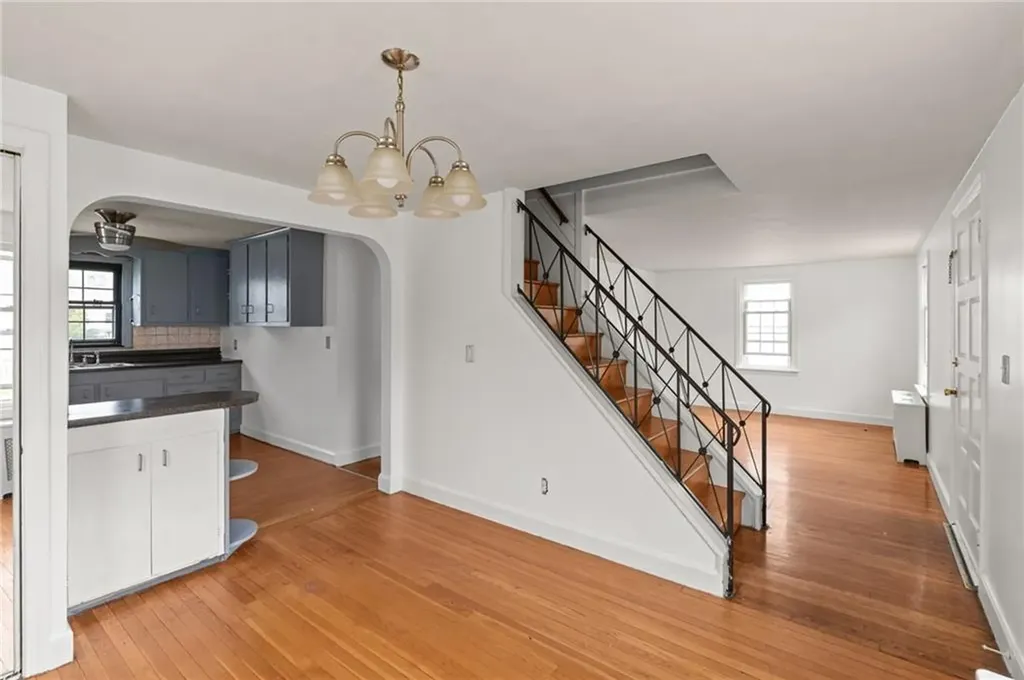 79 Arcadia Avenue Cranston RI 02910
