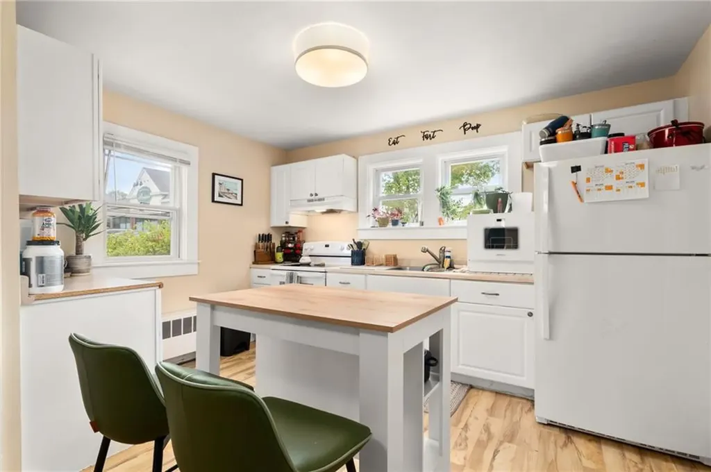 7 Clarke Street Jamestown RI 02835