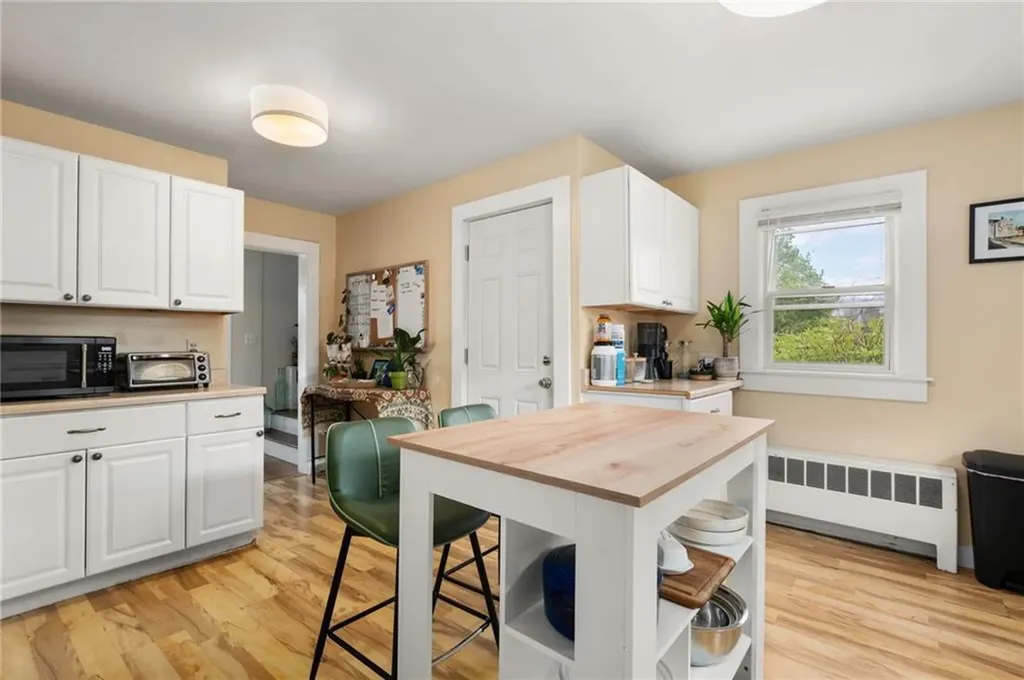 7 Clarke Street Jamestown RI 02835
