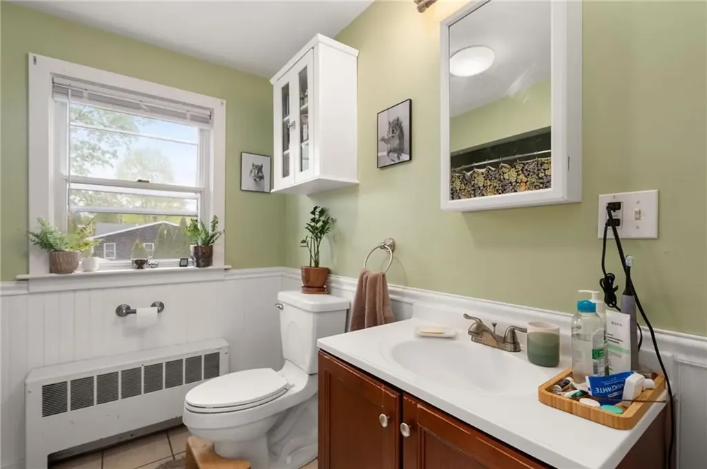 7 Clarke Street Jamestown RI 02835