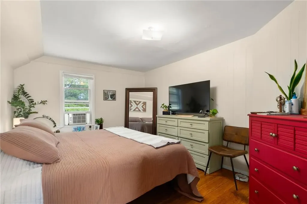 7 Clarke Street Jamestown RI 02835