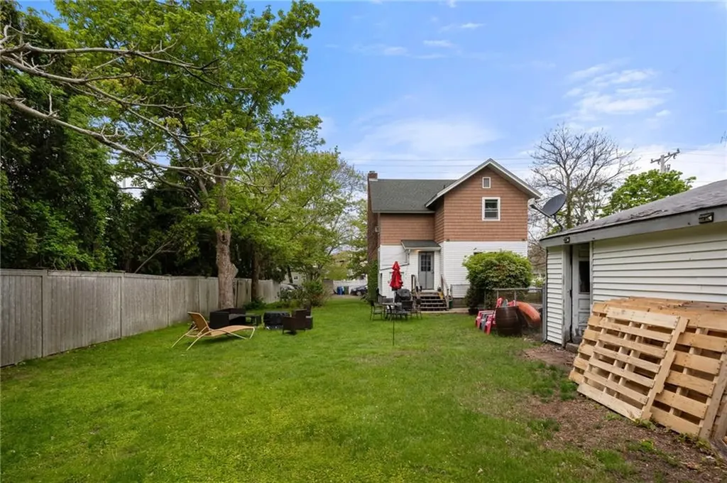 7 Clarke Street Jamestown RI 02835
