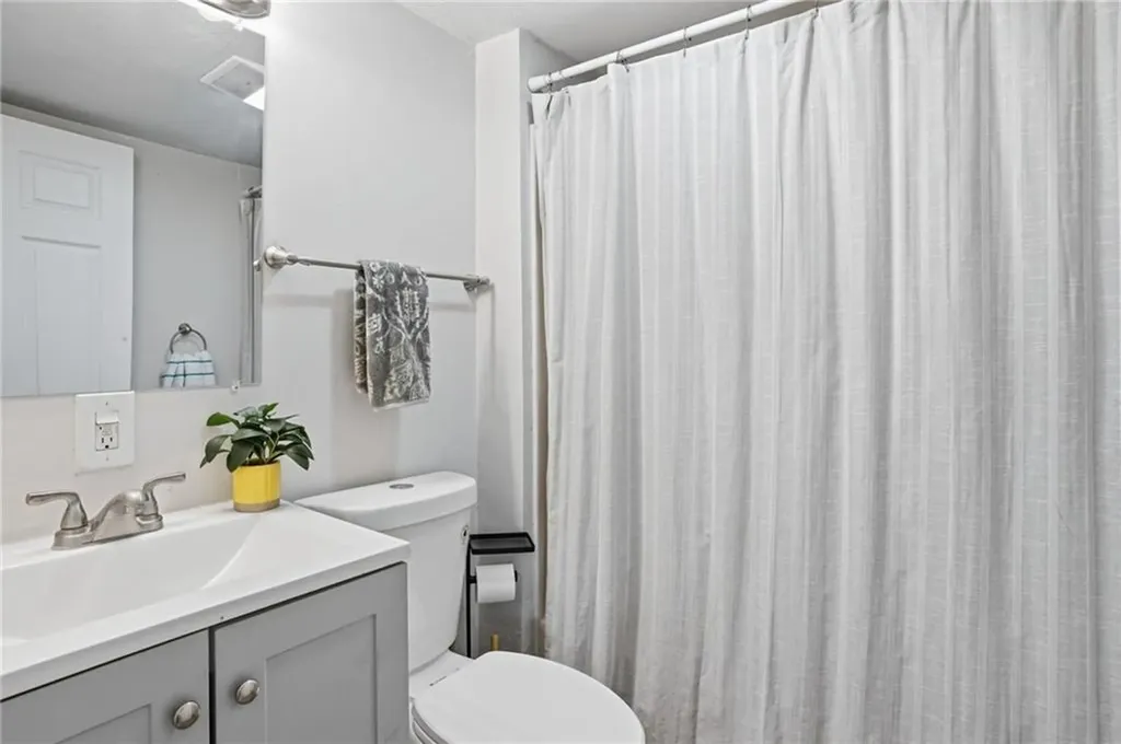5 Maple Avenue Smithfield RI 02917