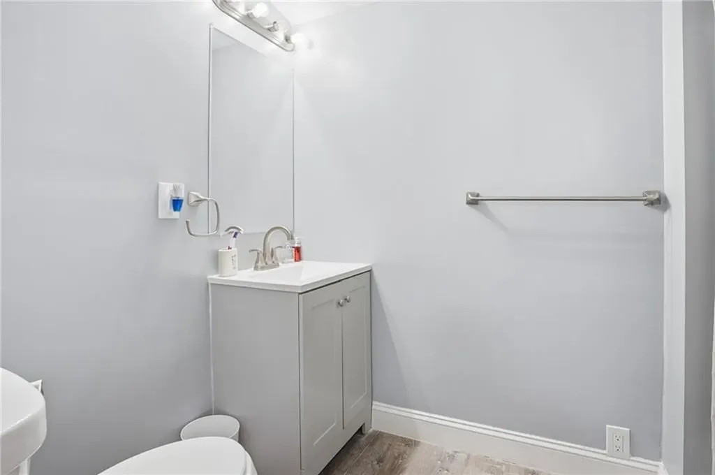 5 Maple Avenue Smithfield RI 02917