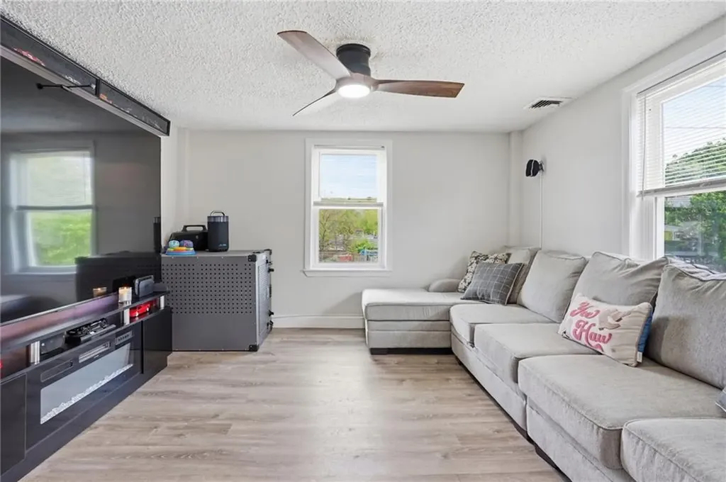 5 Maple Avenue Smithfield RI 02917