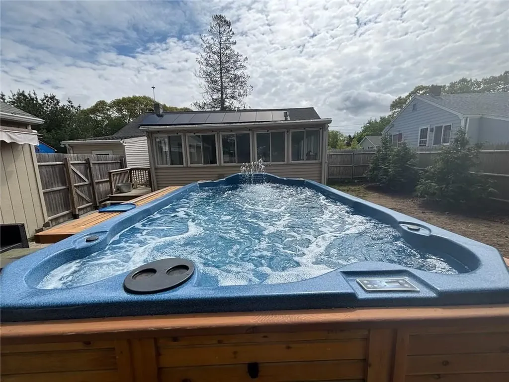 45 Haven Street Warwick RI 02889