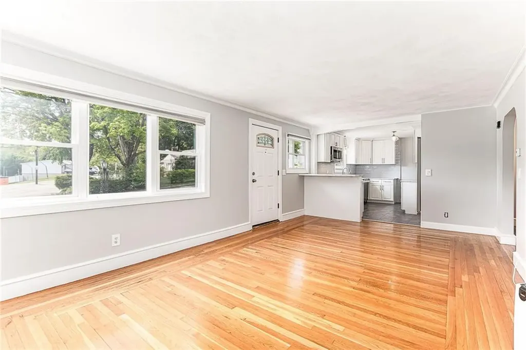 76 Crossland Road West Warwick RI 02893