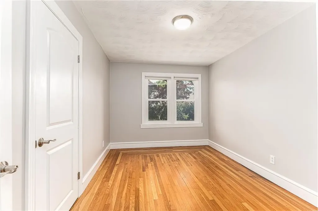 76 Crossland Road West Warwick RI 02893