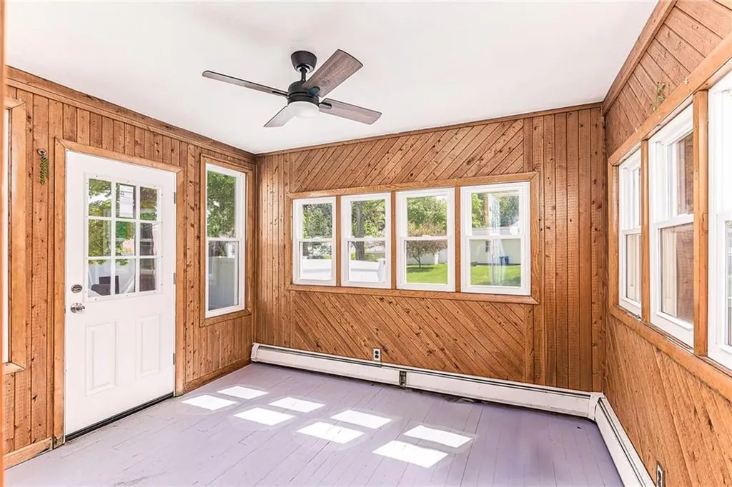76 Crossland Road West Warwick RI 02893