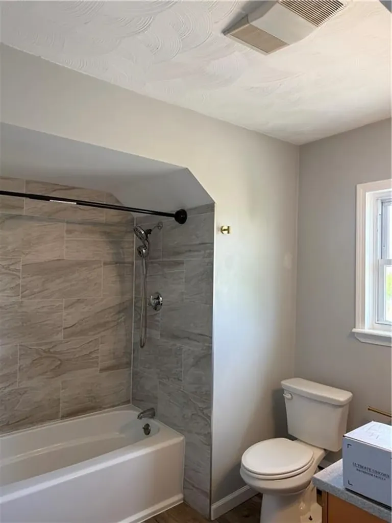53 South Bend Street Pawtucket RI 02860