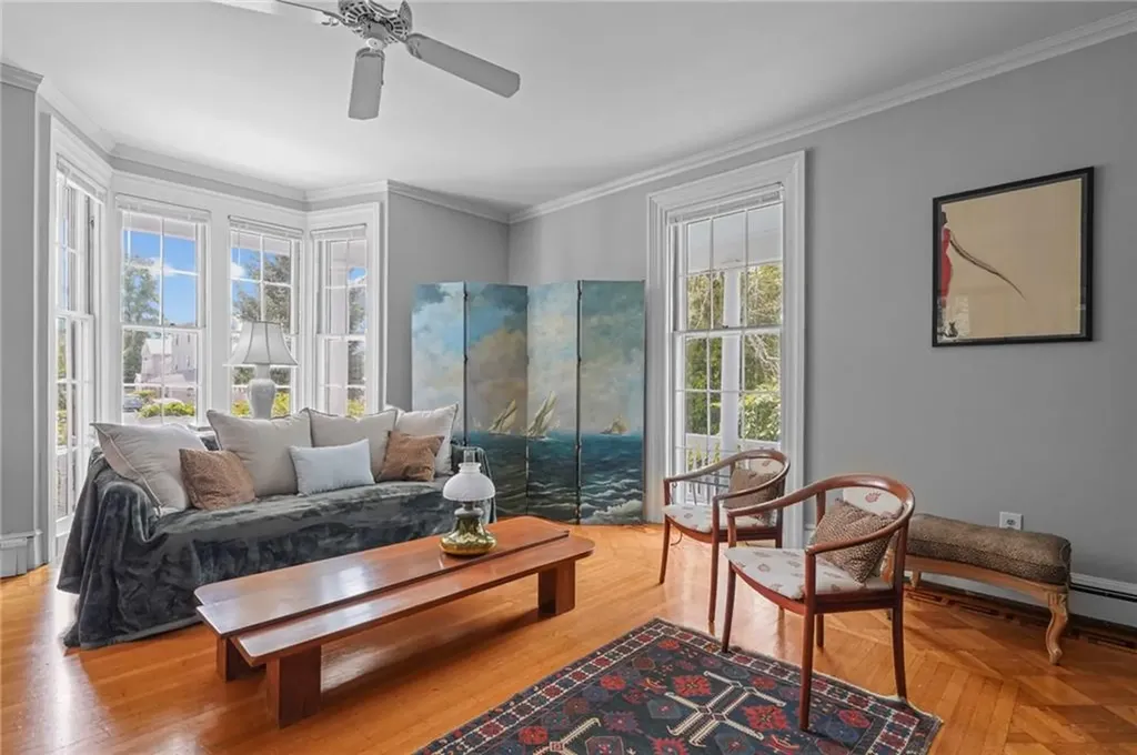 32 Catherine Street Newport RI 02840