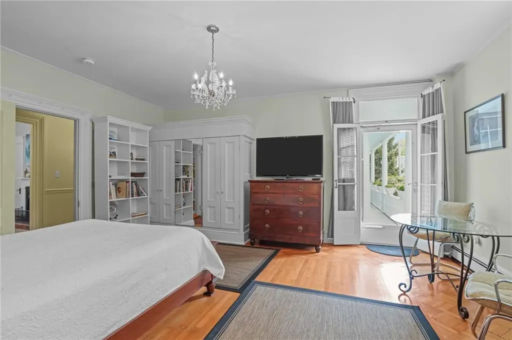 32 Catherine Street Newport RI 02840