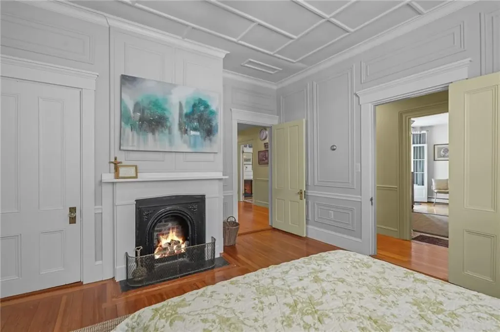 32 Catherine Street Newport RI 02840