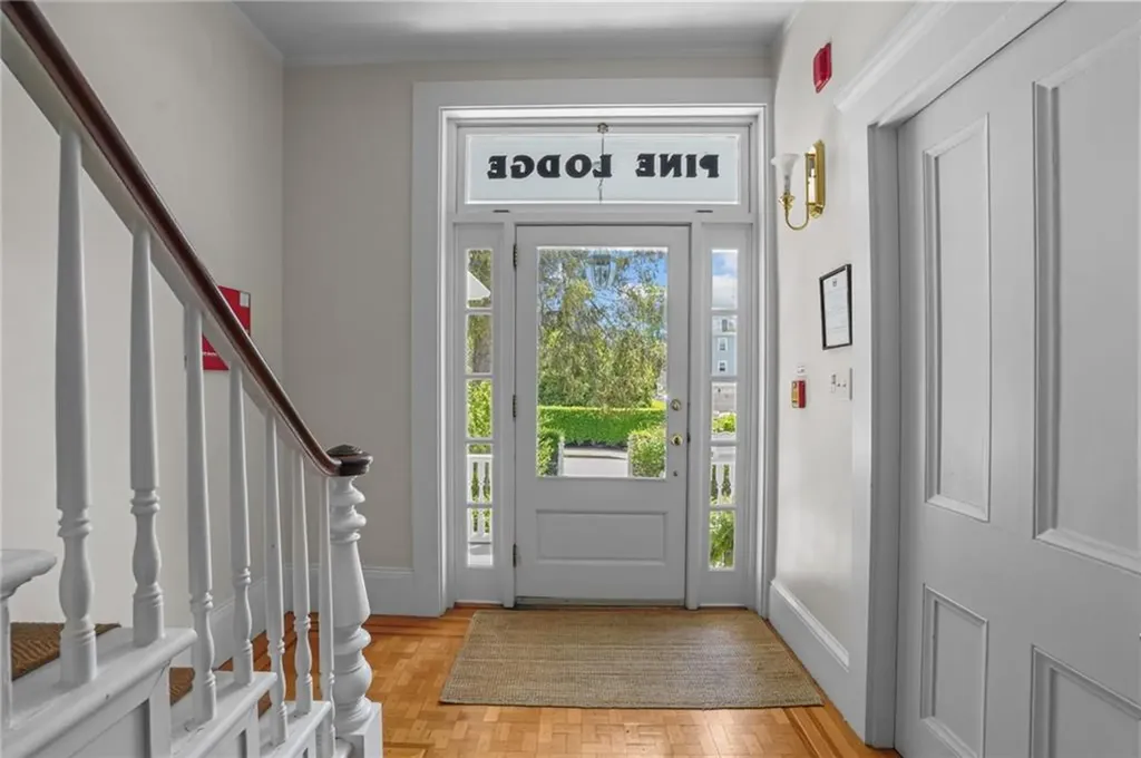 32 Catherine Street Newport RI 02840