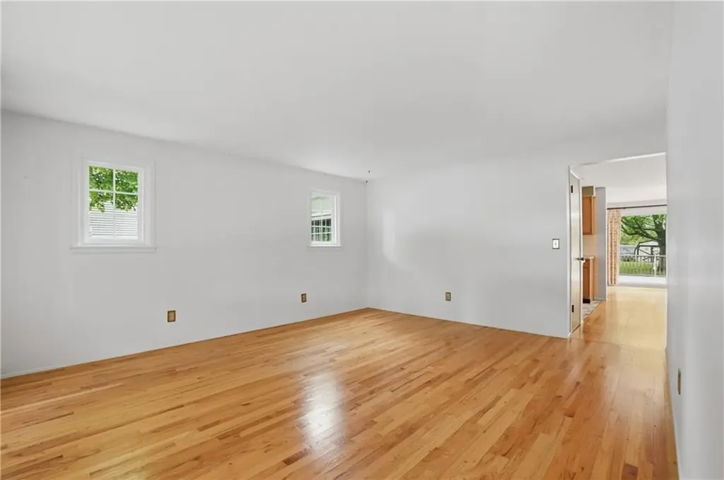 167 Sun Valley Drive Cumberland RI 02864