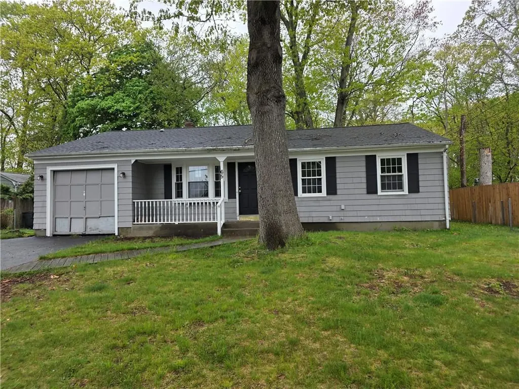 65 Ferncrest Drive East Providence RI 02915