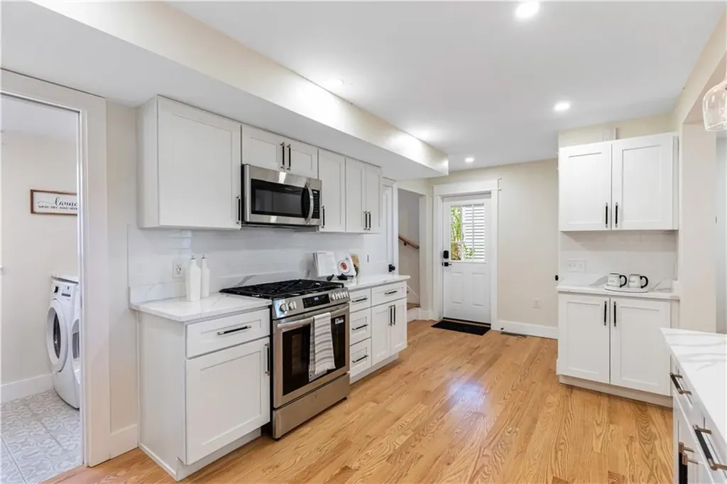540 Middle Highway Barrington RI 02806