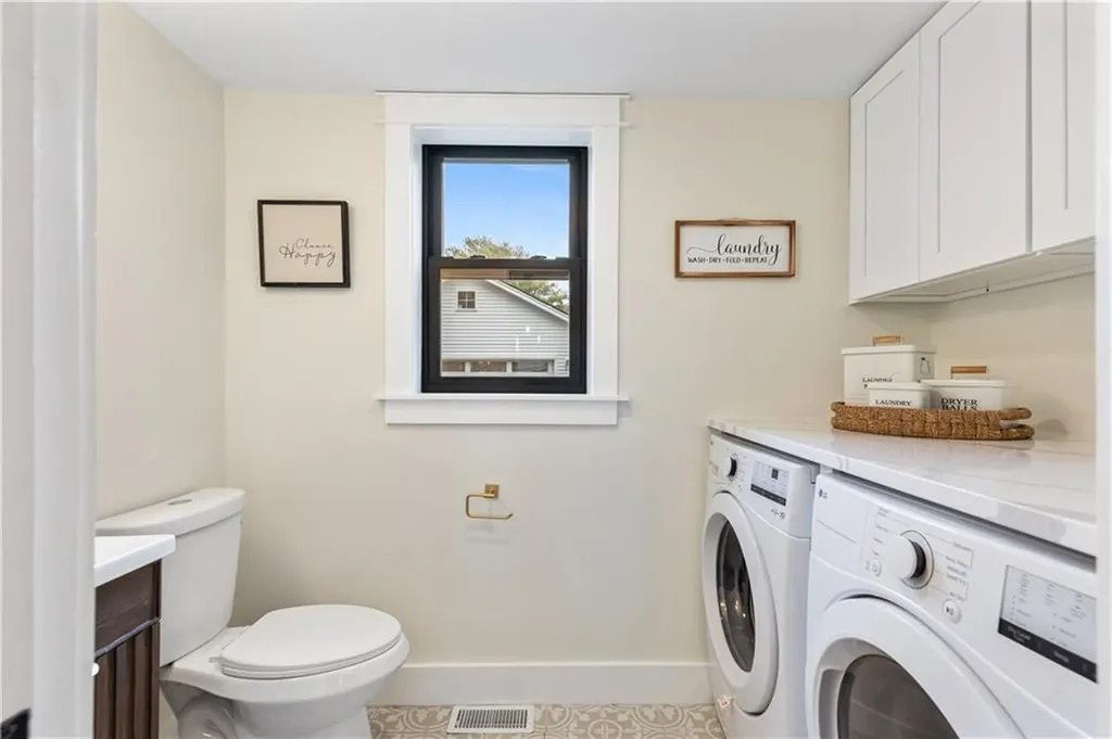 540 Middle Highway Barrington RI 02806