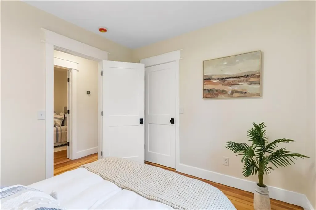 540 Middle Highway Barrington RI 02806