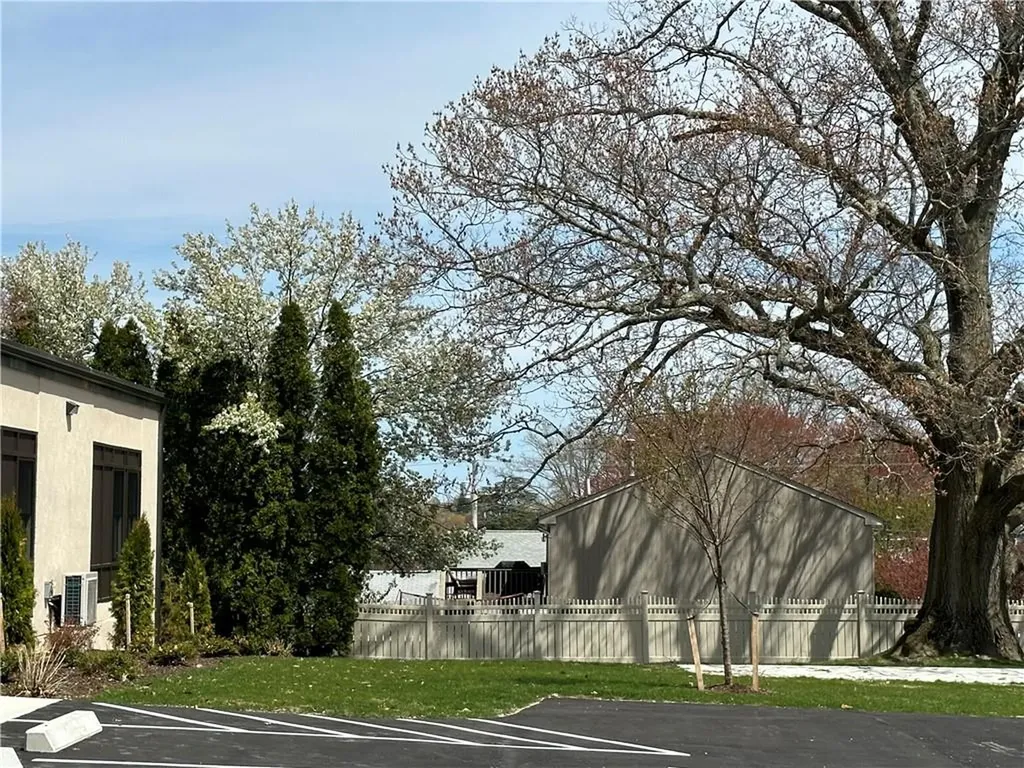 20 Marblehead Avenue North Providence RI 02904