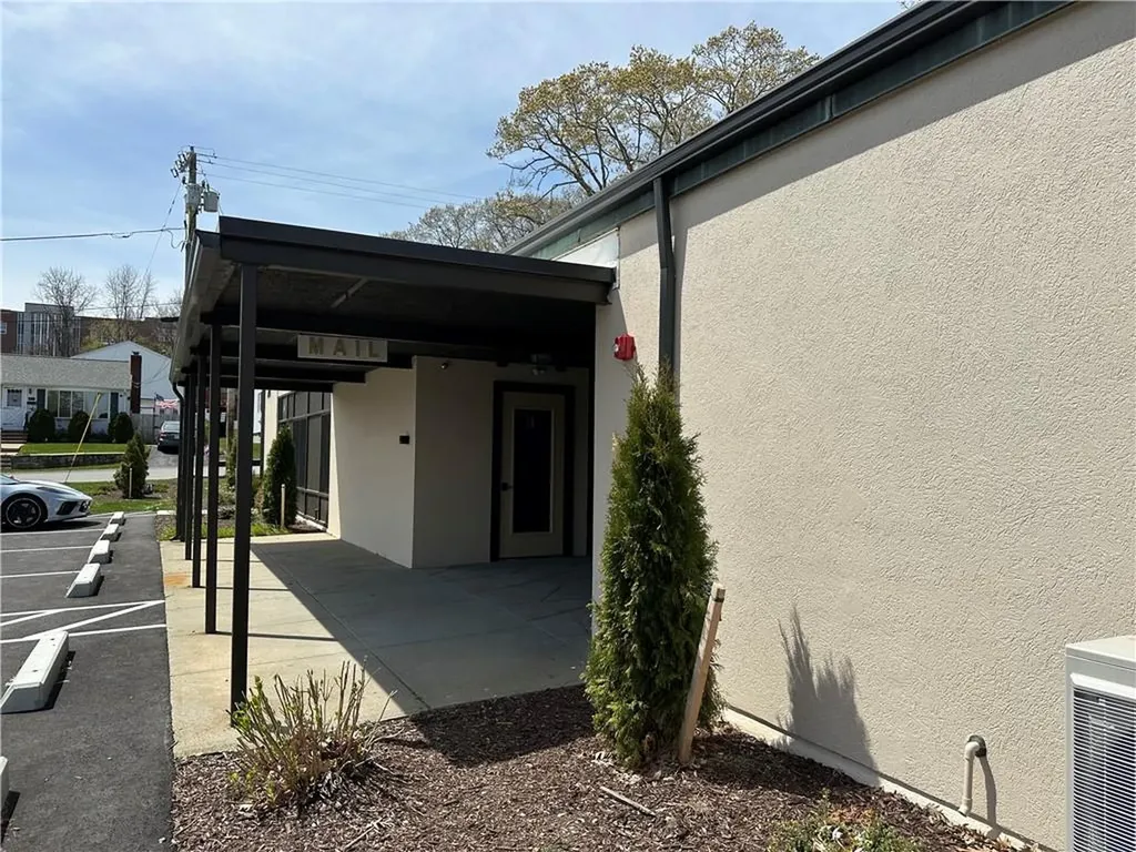 20 Marblehead Avenue North Providence RI 02904