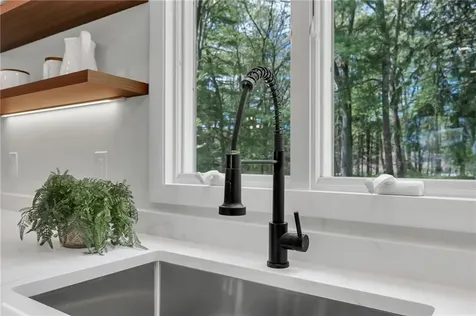 168 Edmond Drive North Kingstown RI 02852