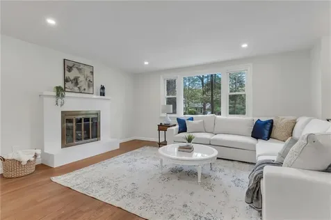 168 Edmond Drive North Kingstown RI 02852
