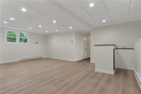 168 Edmond Drive North Kingstown RI 02852